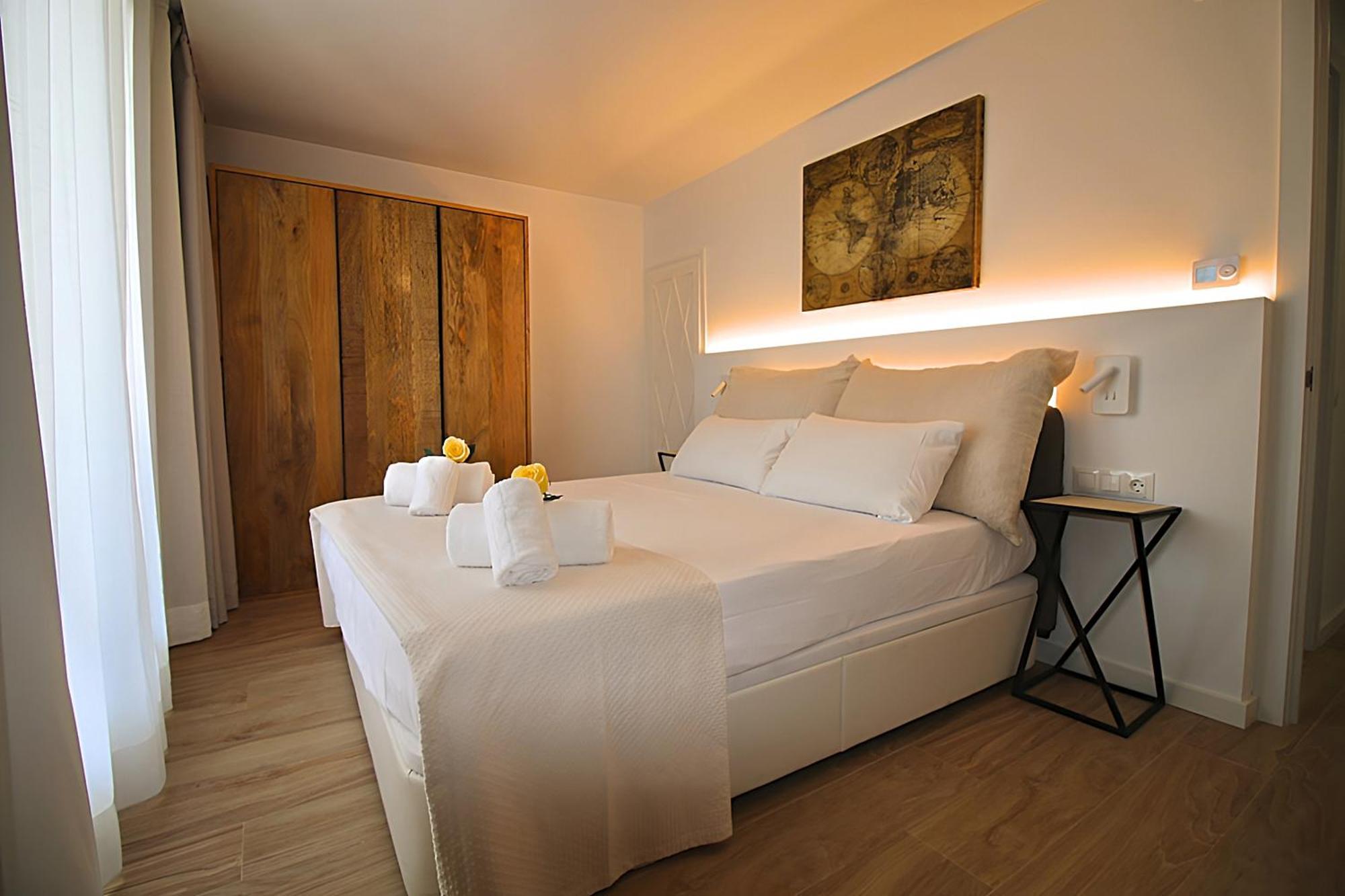 Our Penthouse With Jacuzzi Close To Paseo De Gracia Appartement Barcelone